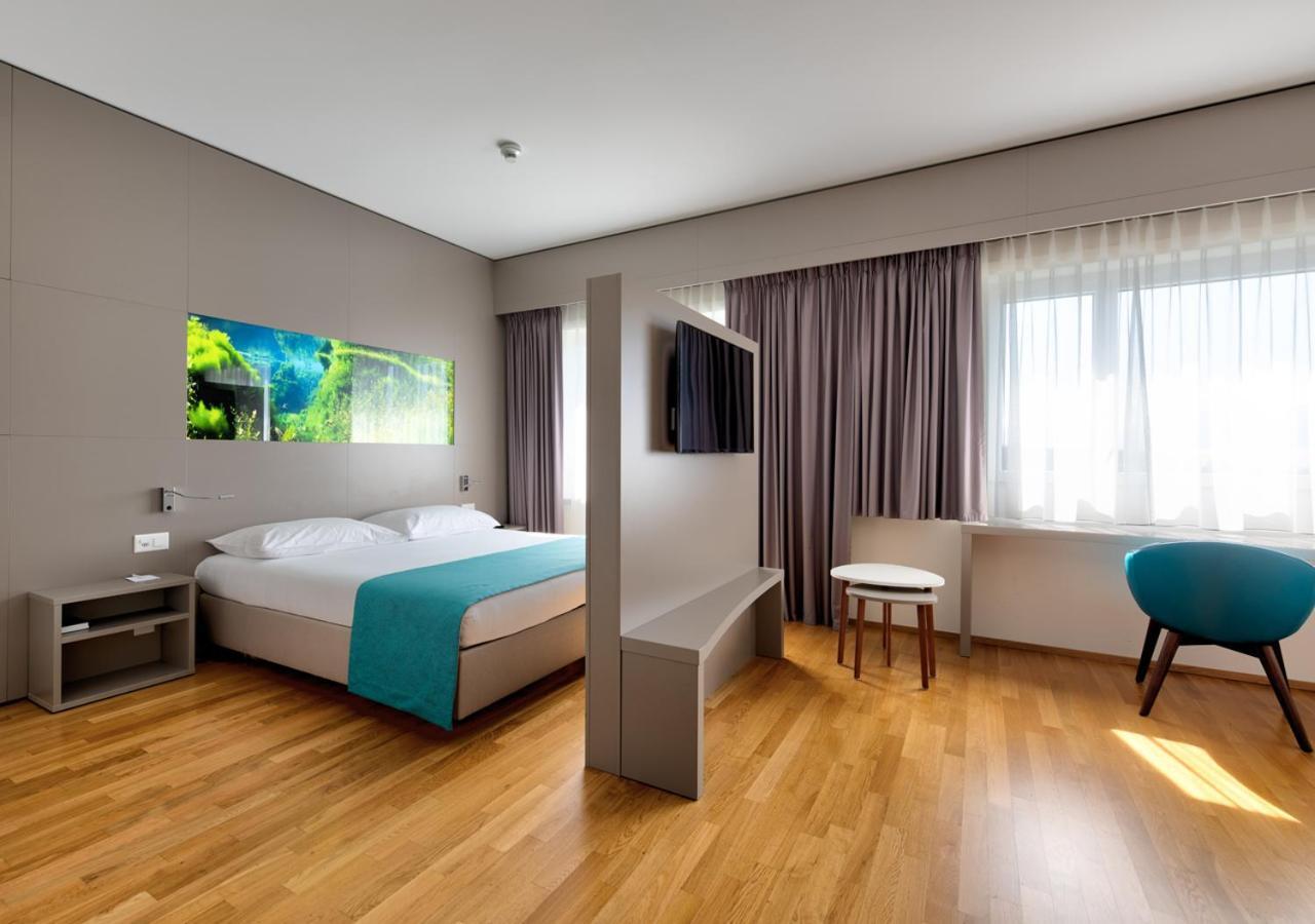Aquatis Hotel Lausanne Eksteriør bilde